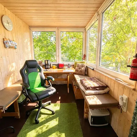 Camping Bauwagen Gnubbel Am Jahnteich *